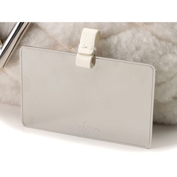Louis Vuitton Twist Lock Fur Chain Shoulder Leather White Shoulder Bag - Picture 4 of 8
